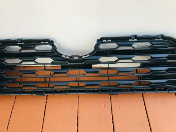 NICE 2019 2020 2021 TOYOTA RAV4 FRONT LOWER OEM GRILLE GENUINE 531120R120 - Image 3