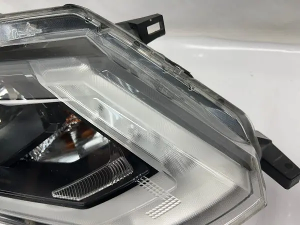 all tabs 2017 2018 2019 2020 nissan rogue halogen led front right oem headlight - Image 4