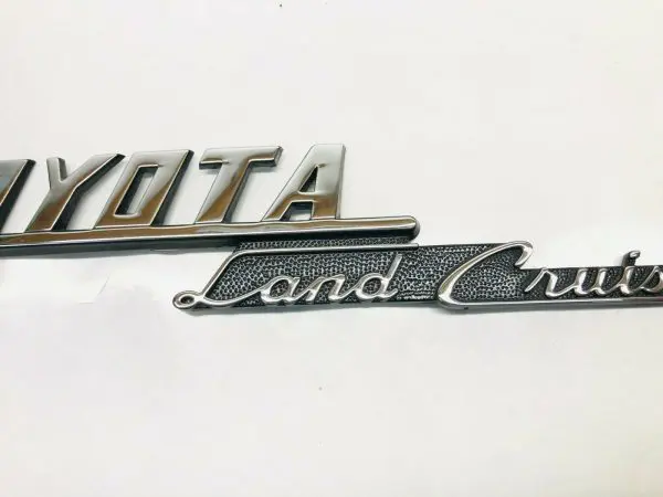 2020 2021 TOYOTA LAND CRUISER SIDE EMBLEM NAME TAG ONLY 1  PT413-60200-02 - Image 3