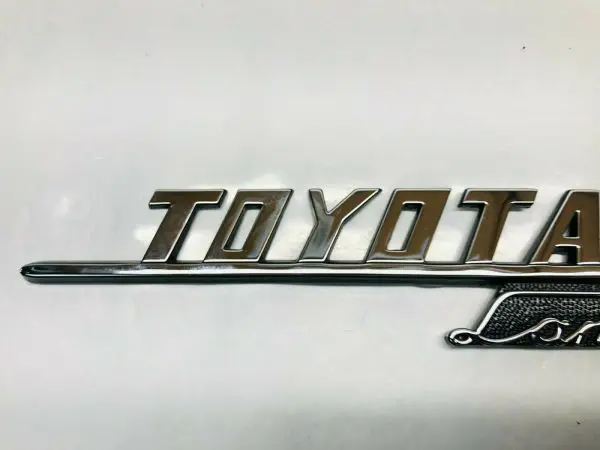 2020 2021 TOYOTA LAND CRUISER SIDE EMBLEM NAME TAG ONLY 1  PT413-60200-02 - Image 5