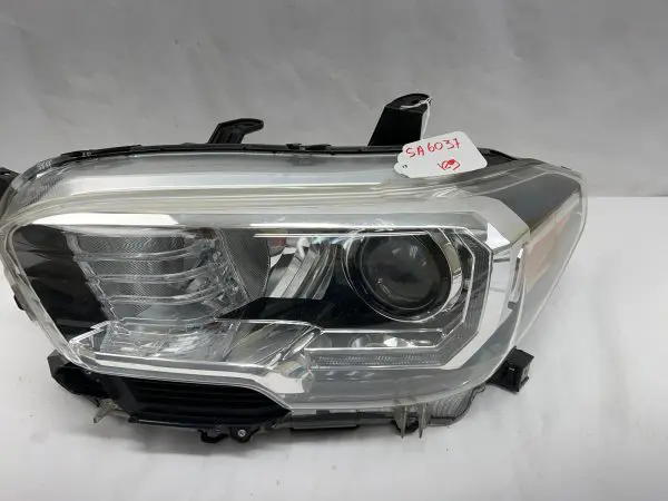 2016 2017 2018 2019 2020 2021 2022 toyota tacoma halogen led left oem headlight - Image 2