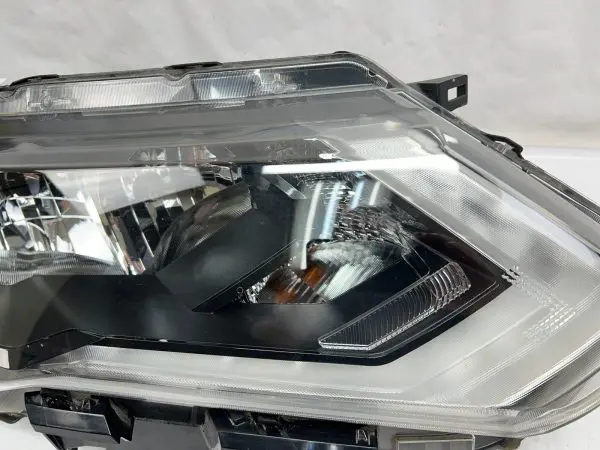 all tabs 2017 2018 2019 2020 nissan rogue halogen led front right oem headlight - Image 7