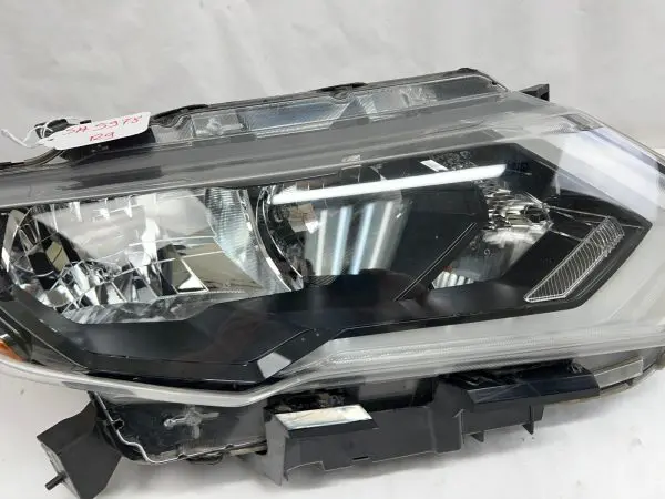 all tabs 2017 2018 2019 2020 nissan rogue halogen led front right oem headlight - Image 9