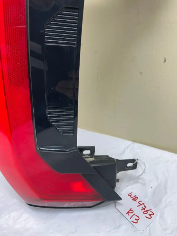 NICE 2022 2023 2024 TOYOTA TUNDRA LED REAR RIGHT OEM TAIL LIGHT - Image 6