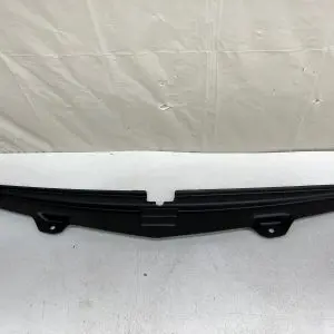 84426565  2022 2023 CHEVY TRAVERSE BUMPER COVER TRIM COVER