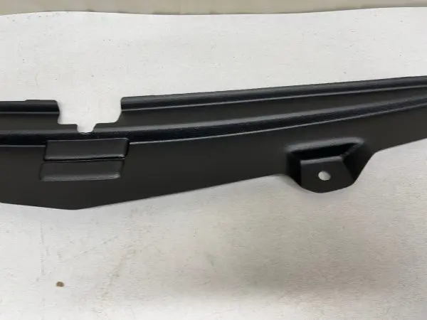 84426565  2022 2023 CHEVY TRAVERSE BUMPER COVER TRIM COVER - Image 4