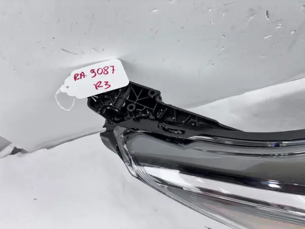 260106LB0A  2020 2021 2022 2023 NISSAN SENTRA HALOGEN FRONT RIGHT OEM HEADLIGHT - Image 12