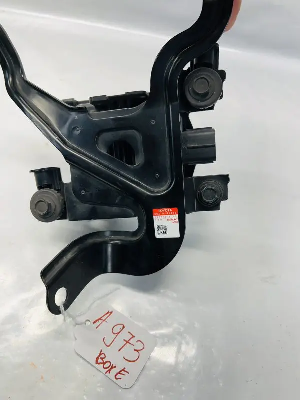 8821045030 2011 2012 2013 2014 2015 2016 SIENNA CRUISE CONTROL DISTANCE SENSOR - Image 10