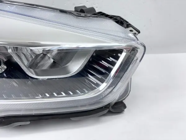 2017 2018 2019 FORD ESCAPE HALOGEN LED FRONT RIGHT OEM HEADLIGHT GJ5413W029BH - Image 4