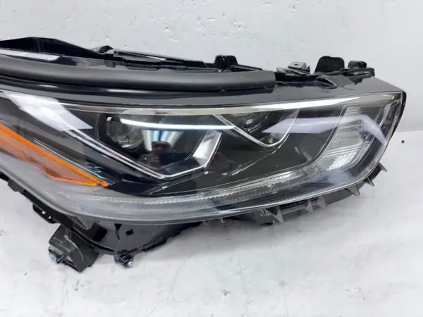 10000-8A06J  2020 2021 2022 2023 TOYOTA HIGHLANDER LED FRONT RIGHT OEM HEADLIGHT - Image 5