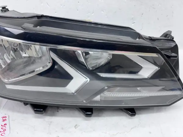 561941006E  2016 2017 2018 2019 VW PASSAT HALOGEN FRONT RIGHT OEM HEADLIGHT - Image 8