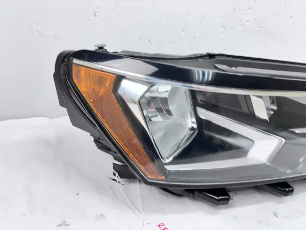 561941006E  2016 2017 2018 2019 VW PASSAT HALOGEN FRONT RIGHT OEM HEADLIGHT - Image 11