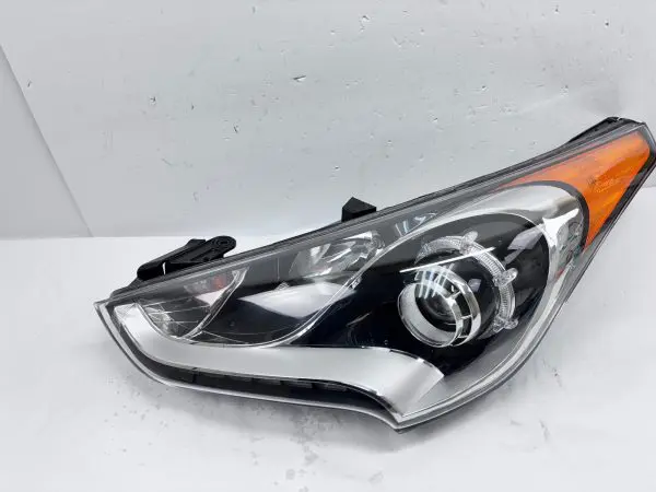 2012 2013 2014 2015 2016 2017 HYUNDAI VELOSTER HALOGEN FRONT LEFT OEM HEADLIGHT - Image 2