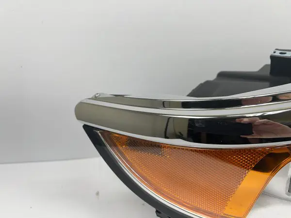 mint. 2011 2012 2013 2014 ford edge halogen front right headlight aftermarket - Image 10