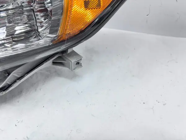 2012 2013 2014 TOYOTA CAMRY BLACK BEZEL HALOGEN FRONT LEFT OEM HEADLIGHT - Image 5