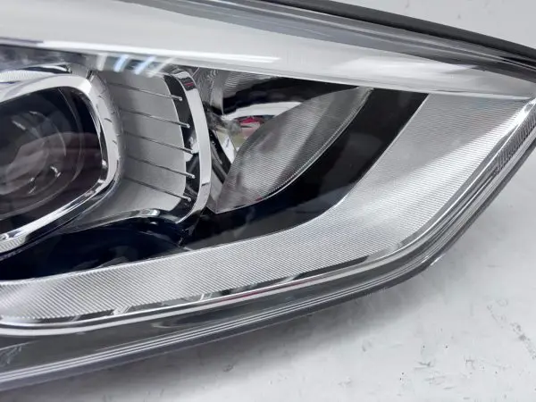 MINT 2013 2014 2015 2016 HYUNDAI SANTA FE XENON RIGHT OEM HEADLIGHT 92102-B8120 - Image 5