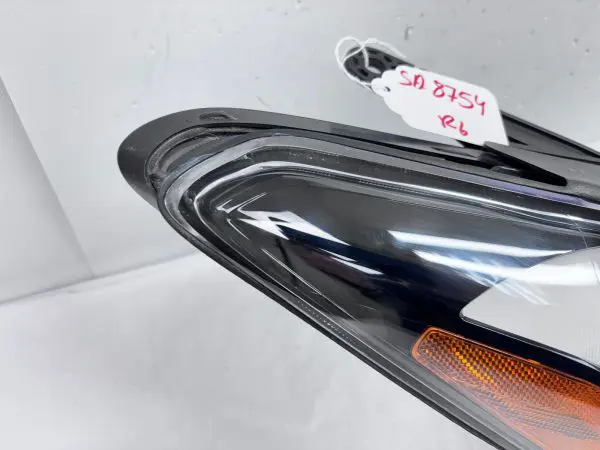 MINT 2013 2014 2015 2016 HYUNDAI SANTA FE XENON RIGHT OEM HEADLIGHT 92102-B8120 - Image 11