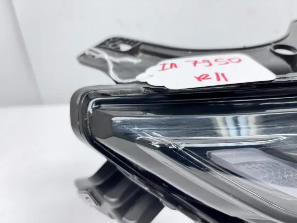 87830988 2023 2024 2025 CHEVY BLAZER LED FRONT RIGHT OEM RUNNING LIGHT - Image 9