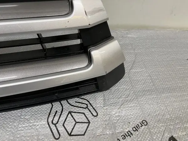 53101-0E240 2017 2018 2019 TOYOTA HIGHLANDER OEM GRILLE UPPER GRAY - Image 11