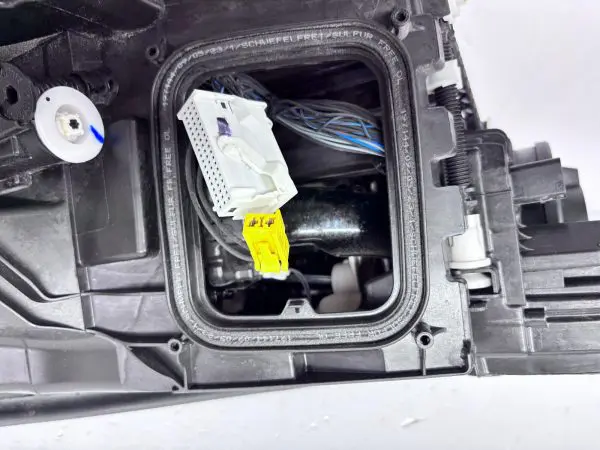 2020 2021 2022 2023 2024 mercedes gls600 mayback gls class left oem headlight - Image 16