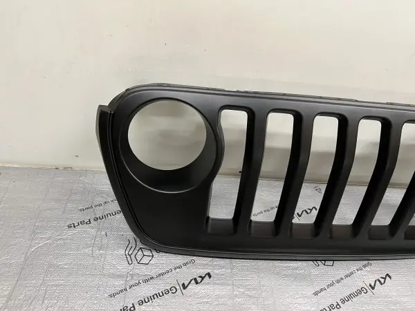 🌟 2018 2019 2020 2021 2022 2023 JEEP WRANGLER JL GRILLE OEM 68316767AC GENUINE - Image 2