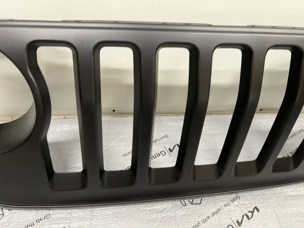 🌟 2018 2019 2020 2021 2022 2023 JEEP WRANGLER JL GRILLE OEM 68316767AC GENUINE - Image 9