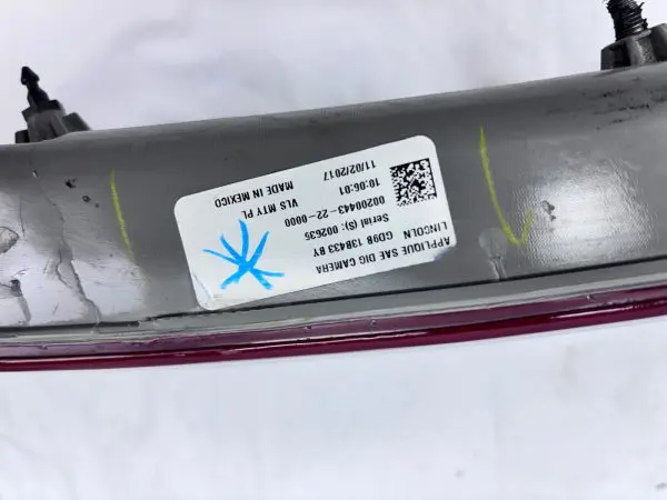 OEM 2017 2018 2019 2020 lincoln continental rear center tail light gd9b13b433by - Image 14