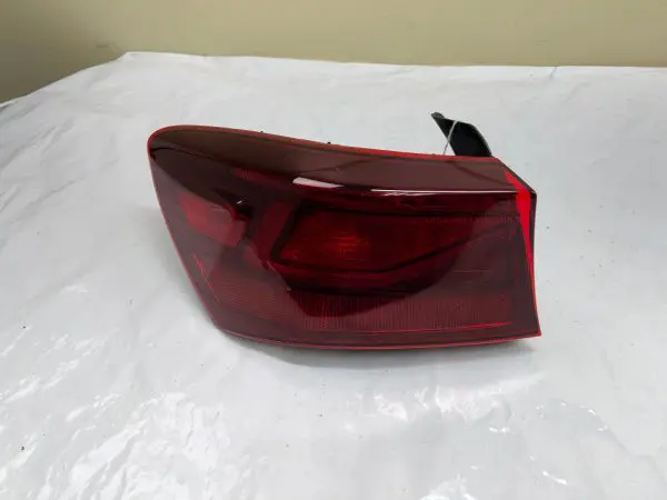 92401-M7000 2019 2020 2021 KIA FORTE LED REAR LEFT OEM TAIL LIGHT - Image 2