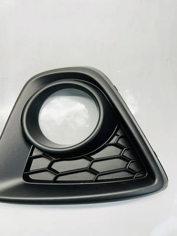 2013 2014 2015 MAZDA CX5 FRONT RIGHT OEM FOG LIGHT BEZEL TRIM ONLY kd5350c11 - Image 7