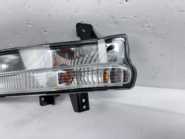 2017 2018 2019 2020 2021 JEEP COMPASS HALOGEN FRONT RIGHT OEM TURN SIGNAL - Image 2