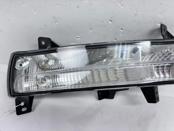 2017 2018 2019 2020 2021 JEEP COMPASS HALOGEN FRONT RIGHT OEM TURN SIGNAL - Image 4