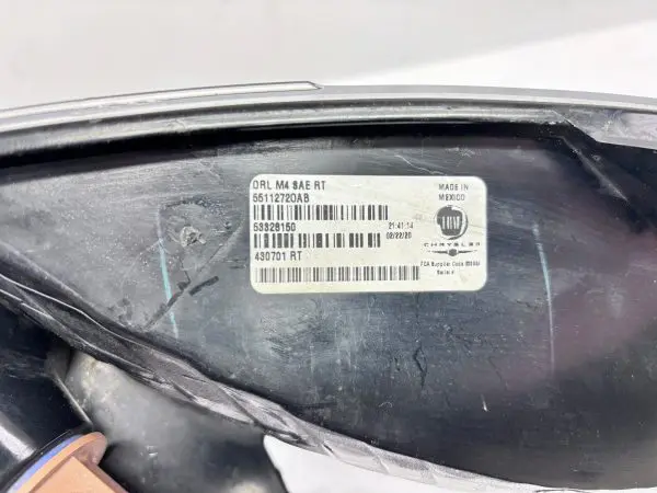 2017 2018 2019 2020 2021 JEEP COMPASS HALOGEN FRONT RIGHT OEM TURN SIGNAL - Image 7