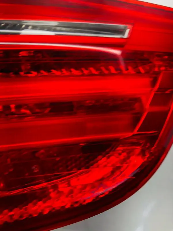 2009 2010 2011 BMW 3 SERIES 328 325 335 REAR INNER LEFT DRIVER OEM TAIL LIGHT - Image 5