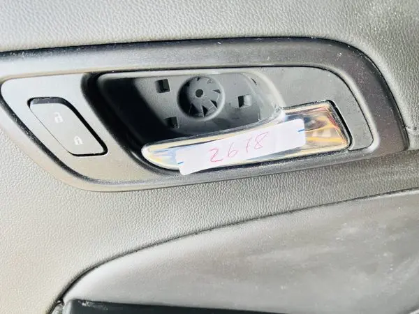15 2016 2017 2018 2019 2020 TAHOE SUBURBAN YUKON FRONT RIGHT INTERIOR DOOR PANEL - Image 5