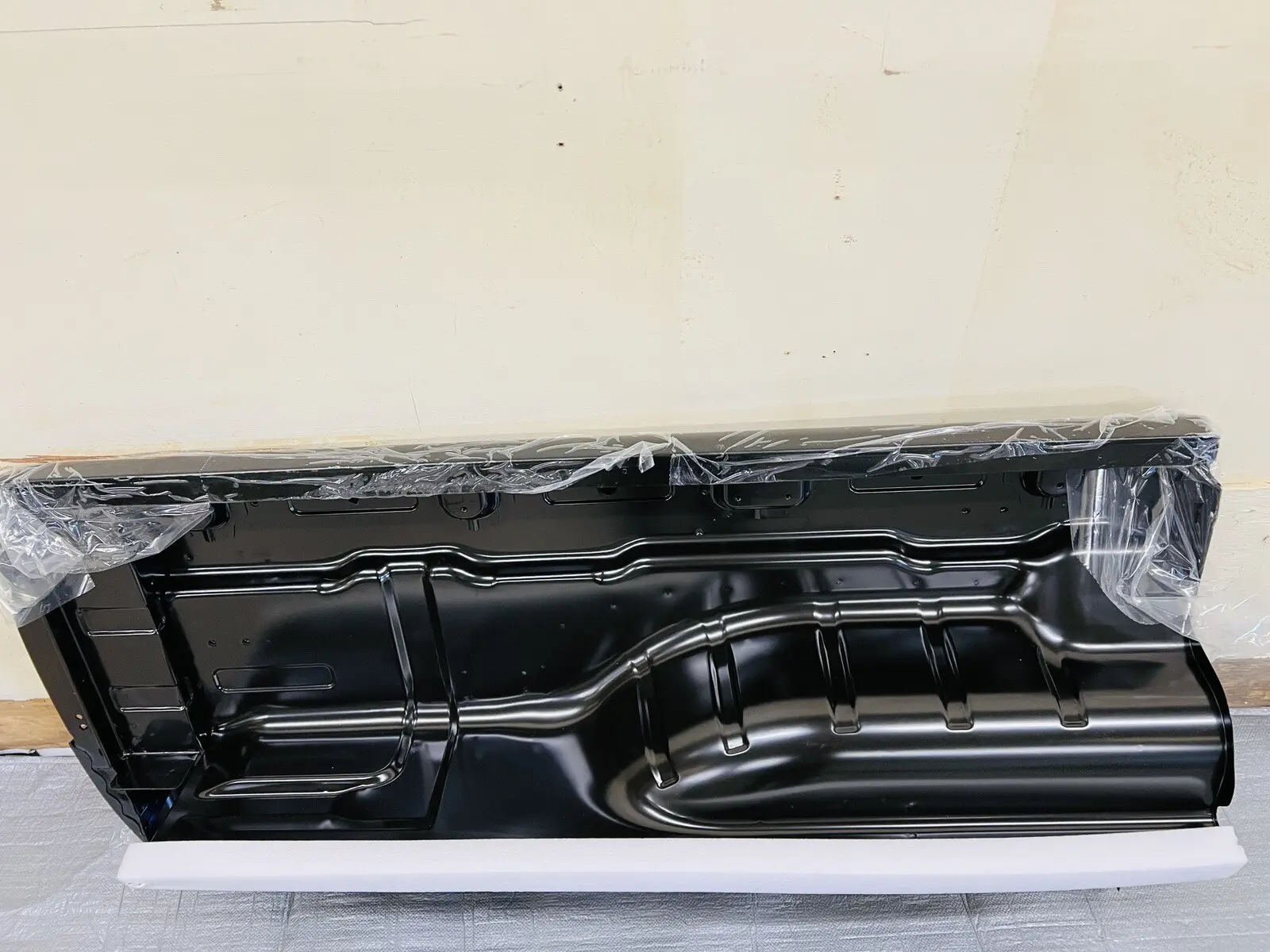 2005-2014 2015 2016 2017 2018 2019 2020 2021 NISSAN FRONTIER LEFT BED SIDE PANEL - Image 9