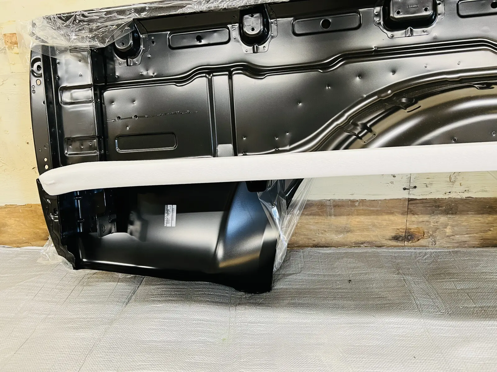 2005-2014 2015 2016 2017 2018 2019 2020 2021 NISSAN FRONTIER LEFT BED SIDE PANEL - Image 12