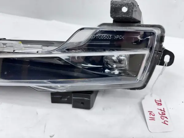 2017 2018 2019 2020 2021 2022 2023 TESLA MODEL 3 Y LED FRONT LEFT OEM FOG LIGHT - Image 5
