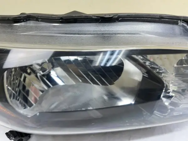 ALL TABS 2016 2017 2018 HONDA HRV HALOGEN FRONT RIGHT OEM HEADLIGHT - Image 5