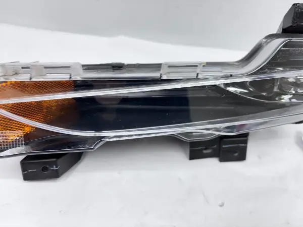 2017 2018 2019 2020 2021 2022 2023 TESLA MODEL 3 Y LED FRONT LEFT OEM FOG LIGHT - Image 7