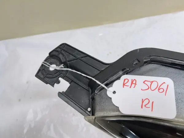 ALL TABS 2016 2017 2018 HONDA HRV HALOGEN FRONT RIGHT OEM HEADLIGHT - Image 14