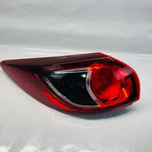 2013 2014 2015 2016 MAZDA CX5 HALOGEN  REAR LEFT OEM TAIL LIGHT