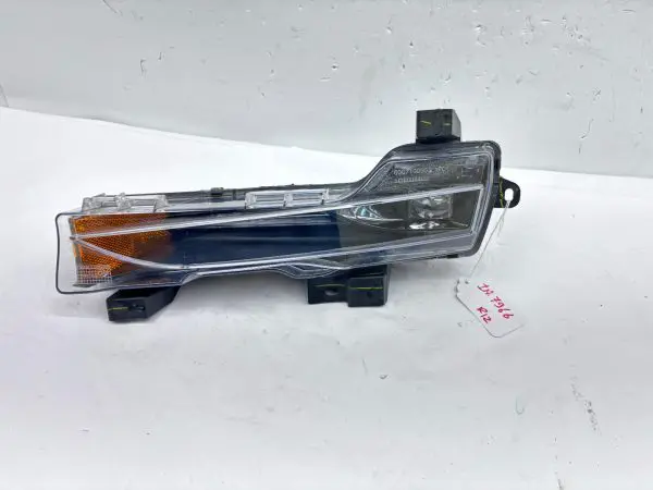 2017 2018 2019 2020 2021 2022 2023 TESLA MODEL 3 Y LED FRONT LEFT OEM FOG LIGHT - Image 2