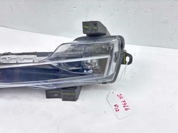 2017 2018 2019 2020 2021 2022 2023 TESLA MODEL 3 Y LED FRONT LEFT OEM FOG LIGHT - Image 3