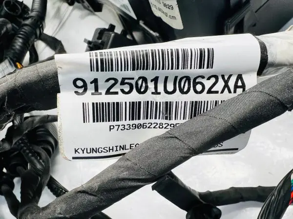 2014 2015 KIA SORENTO FRONT ENGINE WIRING HARNESS OEM GENUINE 91250-1U062 - Image 2
