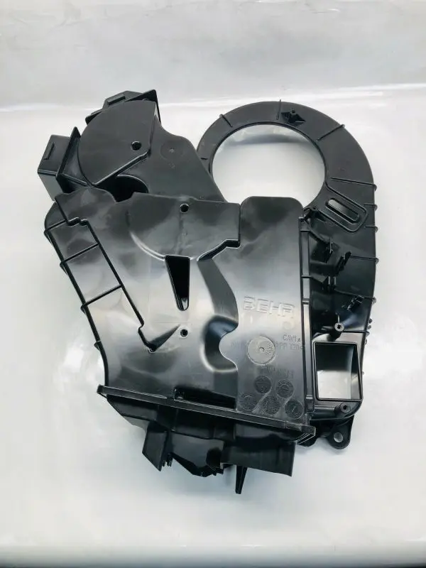 84018412 2017-2021 2022 2023 GMC ACADIA TRAVERSE BUICK ENCLAVE OEM BLOWER CASE - Image 2