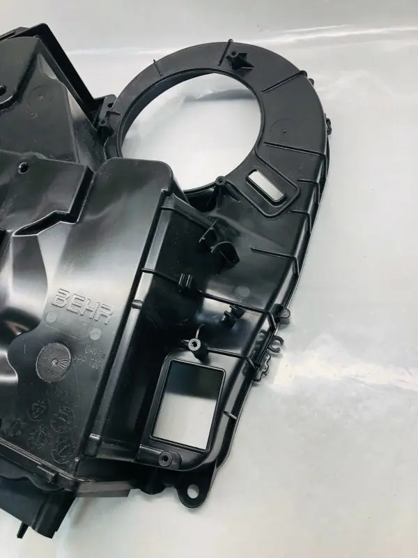 84018412 2017-2021 2022 2023 GMC ACADIA TRAVERSE BUICK ENCLAVE OEM BLOWER CASE - Image 3
