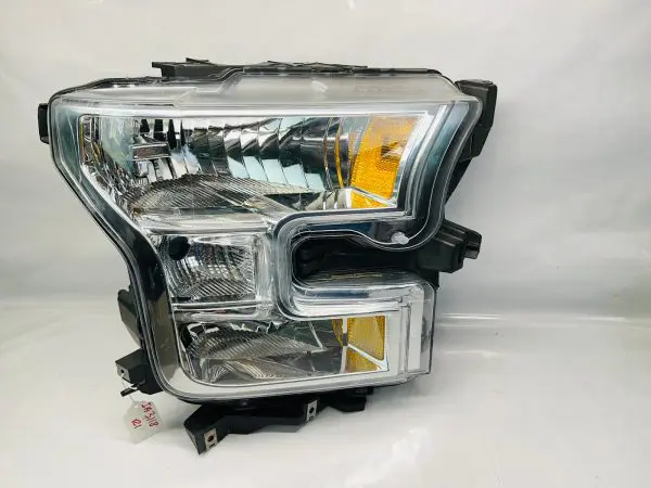 2015 2016 2017 FORD F150 HALOGEN FRONT RIGHT OEM HEADLIGHT