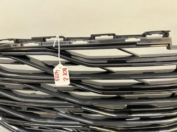 2019 2020 2021 2022 2023 CHEVY MALIBU FRONT OEM GRILLE GENUINE BLACK 84338683 - Image 7