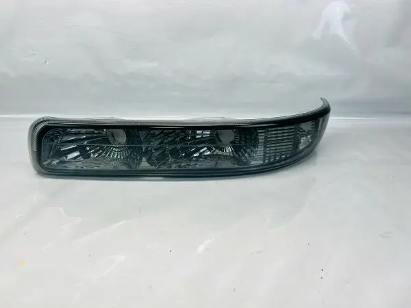 2000 2001 2002 2003 2004 2005 2006 CHEVY SILVERADO SUBURBAN RIGHT TURN SIGNAL - Image 10