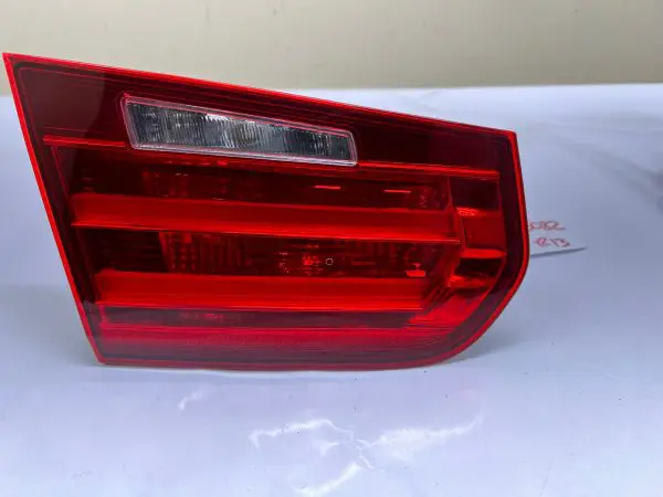 2012 2013 2014 2015 BMW F30 M3 3 SERIES 320 388 REAR RIGHT INNER OEM TAIL LIGHT - Image 2